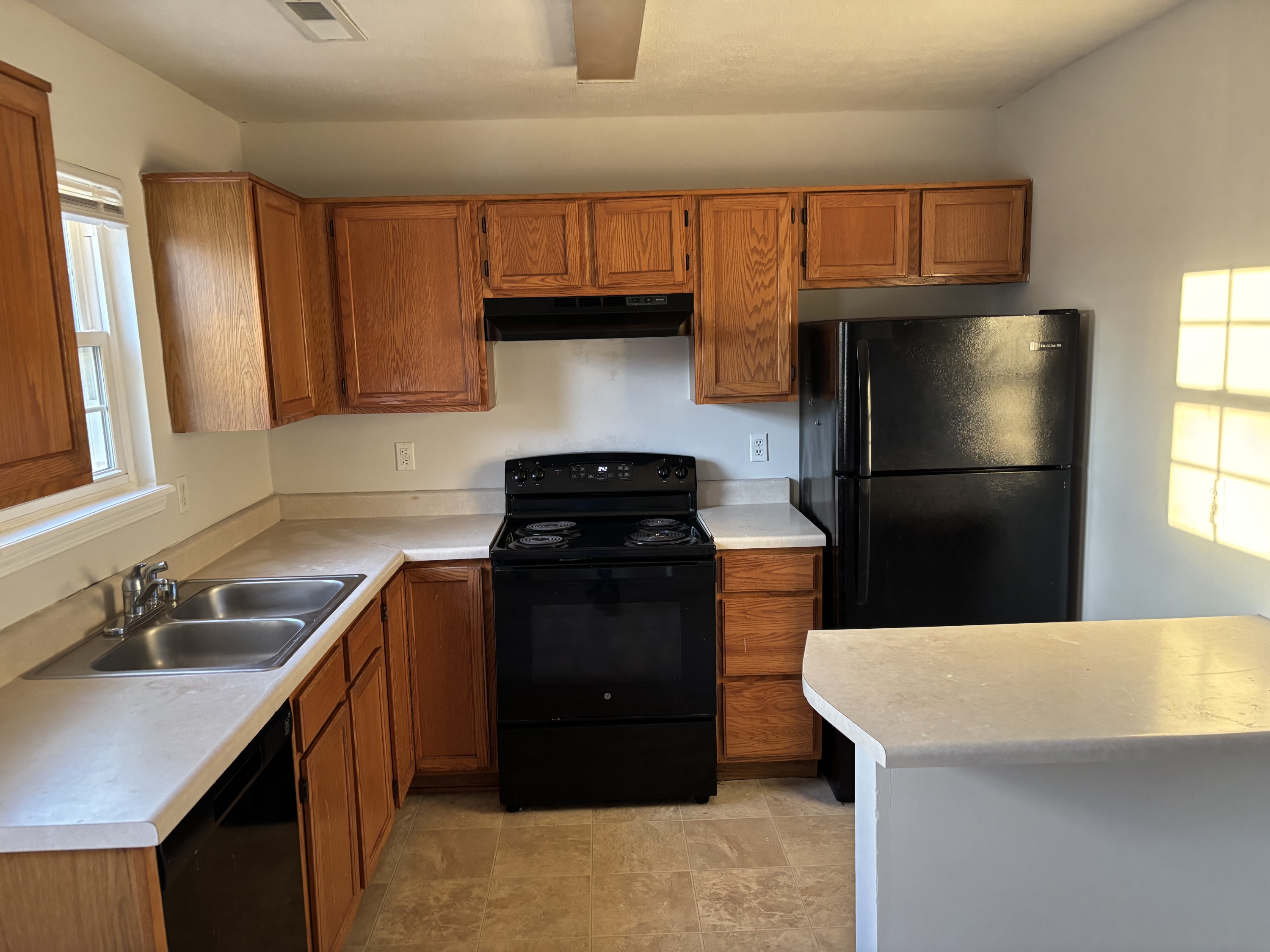 120 Hillridge Court - C
