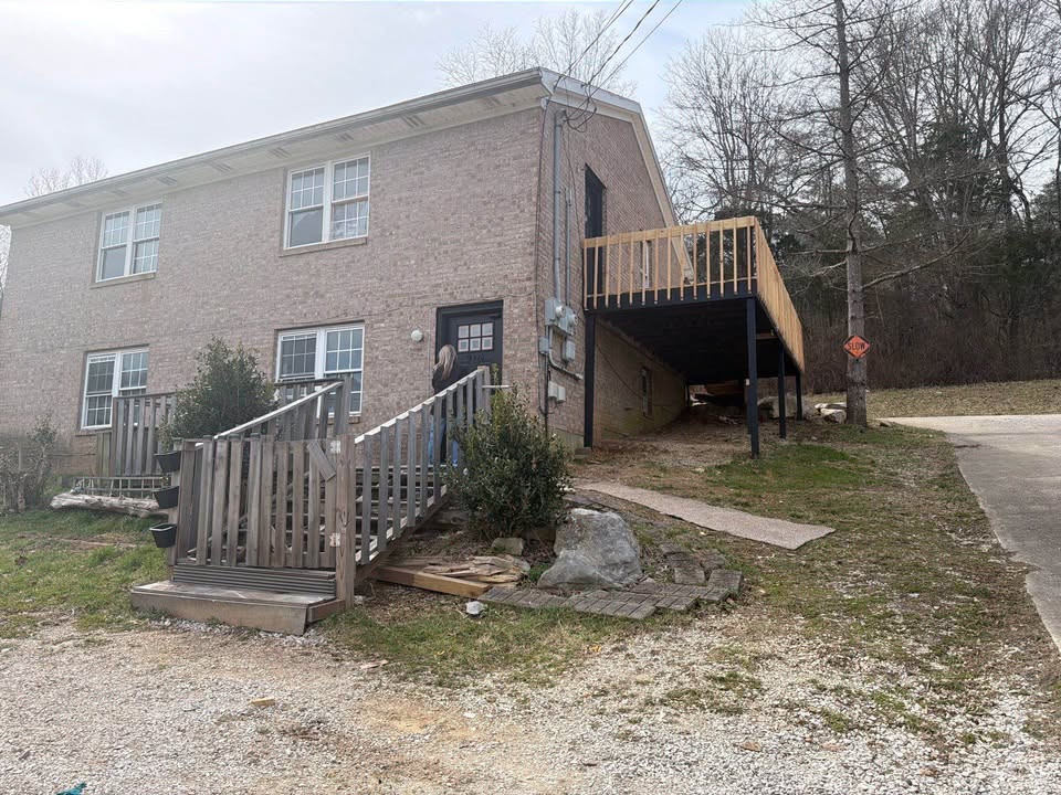 899 Old Dixie Road - b